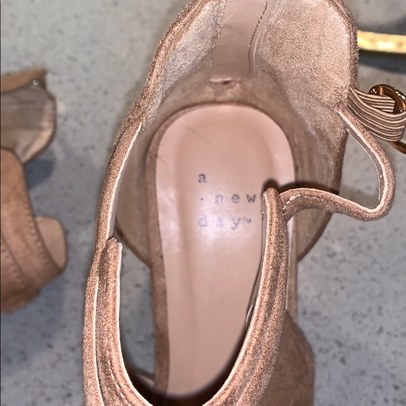 A New Day Nude Heels - Picture 5 of 5